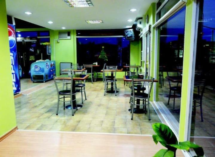 Hotel Apart Los Aromos Santa Rosa  Dış mekan fotoğraf